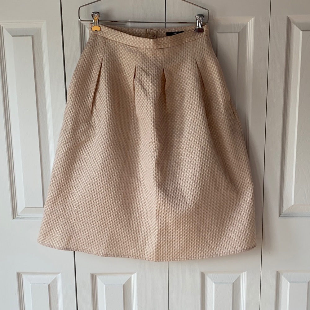 Pink metallic checker pattern knee length skirt
